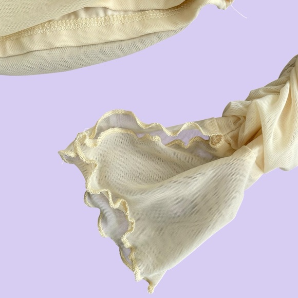 Cream Off Shoulder Ruched Crop Top Ruffle Sleeves Coquette Preppy Y2K Stretch - Picture 4 of 8